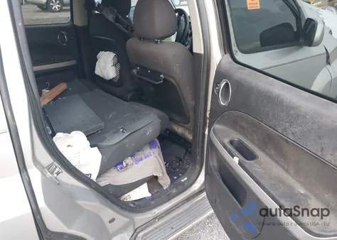 2007 Chevrolet Hhr Lt from USA, damaged, VIN 3GNDA23D97S597619